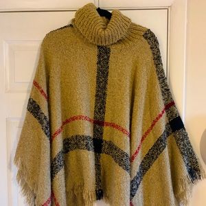 Turtleneck poncho